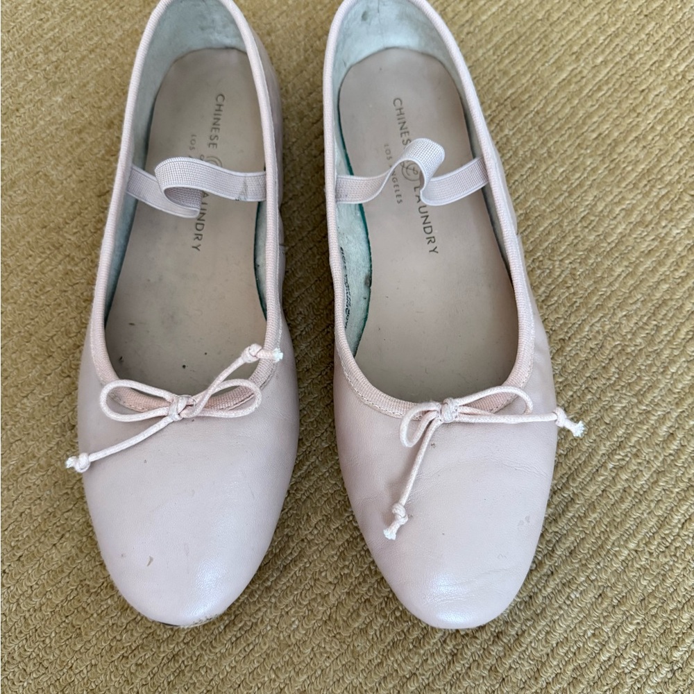 Chinese Laundry “Audrey” Women's Light Pink Ballet Flats
